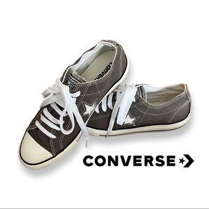 🦊Converse One Stars